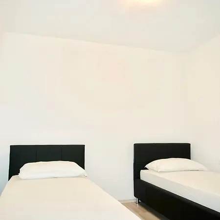 Puerto Tranquilo Beach Residsnce * Trogir
